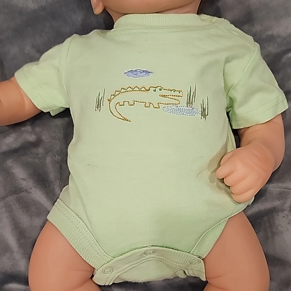 F 3 premie onesies green yellow tan - Picture 7 of 8